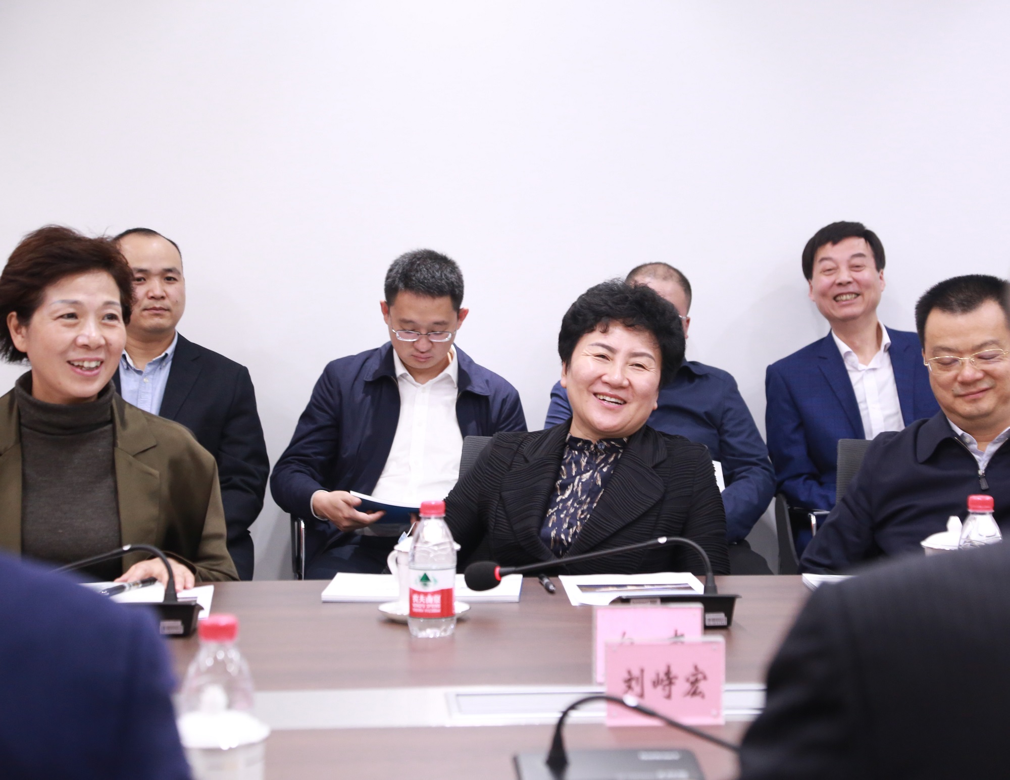 省人大常委會(huì)副主任、達(dá)州市委書記包惠蒞臨公司視察指導(dǎo)